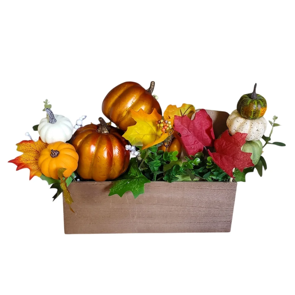 NWOT Autumn Harvest Pumpkin Arrangement Hello Fall